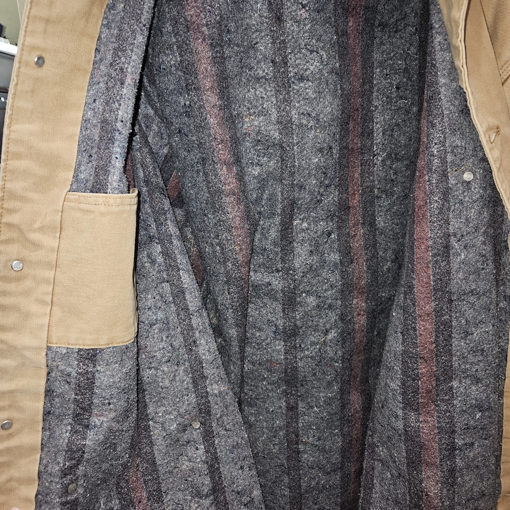 Vintage Rugged Carhartt Jacket - Picture 2 of 6